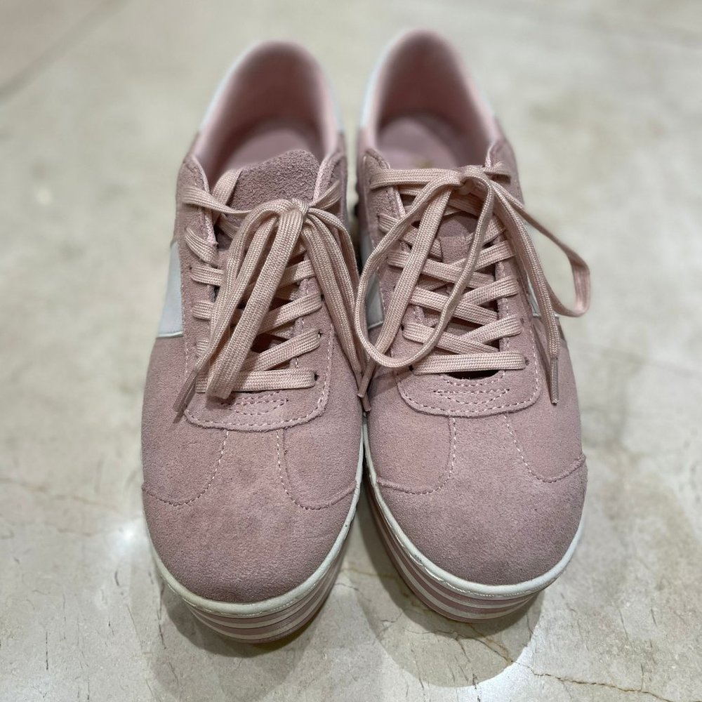 Super Cute Japan Women Platform Sneakers by Izzue